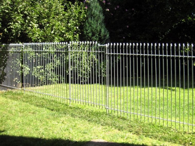 Clôture Jardin Engmaschig - Melabel® Clôtures avec Barriere Pour Cloture Jardin