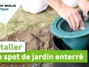 Comment Installer Un Spot De Jardin Enterré? Leroy Merlin concernant Plot Lumineux Jardin