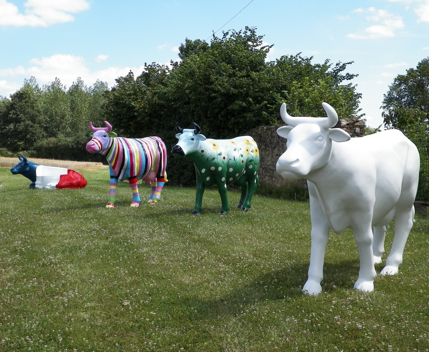 Des Décorations De Jardin Un Rien... Vache Art destiné Vache En Resine Pour Jardin