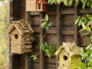 Diy : Décorer Un Nichoir Pour Oiseaux | Nichoir Oiseau ... pour Abri Oiseau Jardin