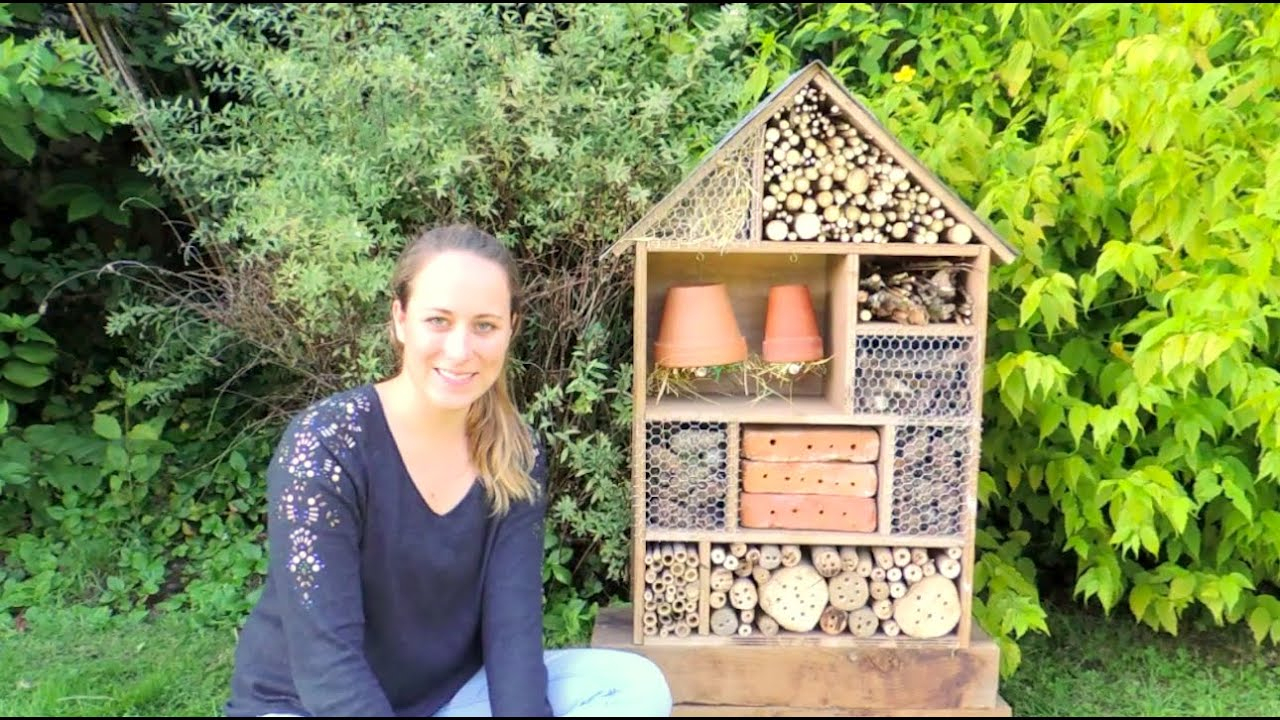 Diy | Hôtel À Insectes | Building Insect Hotel pour Abris Pour Insectes Du Jardin