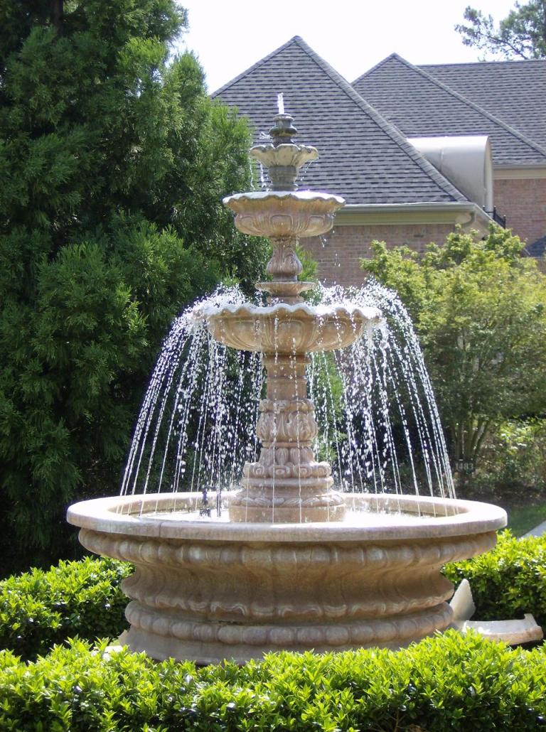 Fontaine De Jardin : Installer Une Fontaine Dans Son Jardin ... à Grande Fontaine De Jardin