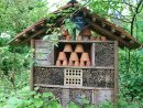 Hôtel À Insectes : Amusant Et Utile | Jardin Pratique à Abris Pour Insectes Du Jardin