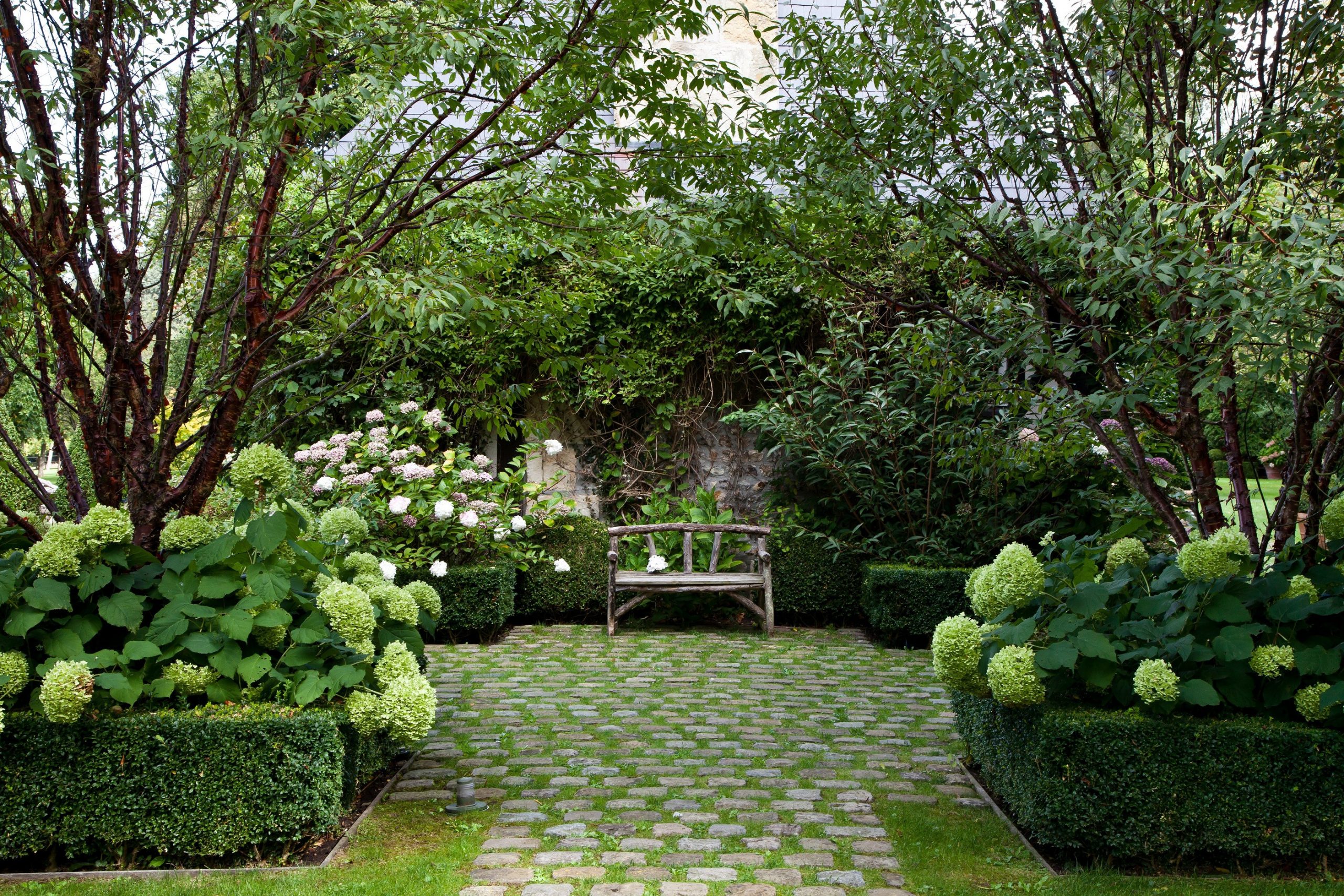 Je Crée Un Jardin De Style Anglais - M6 Deco.fr tout Comment Créer Un Jardin Anglais