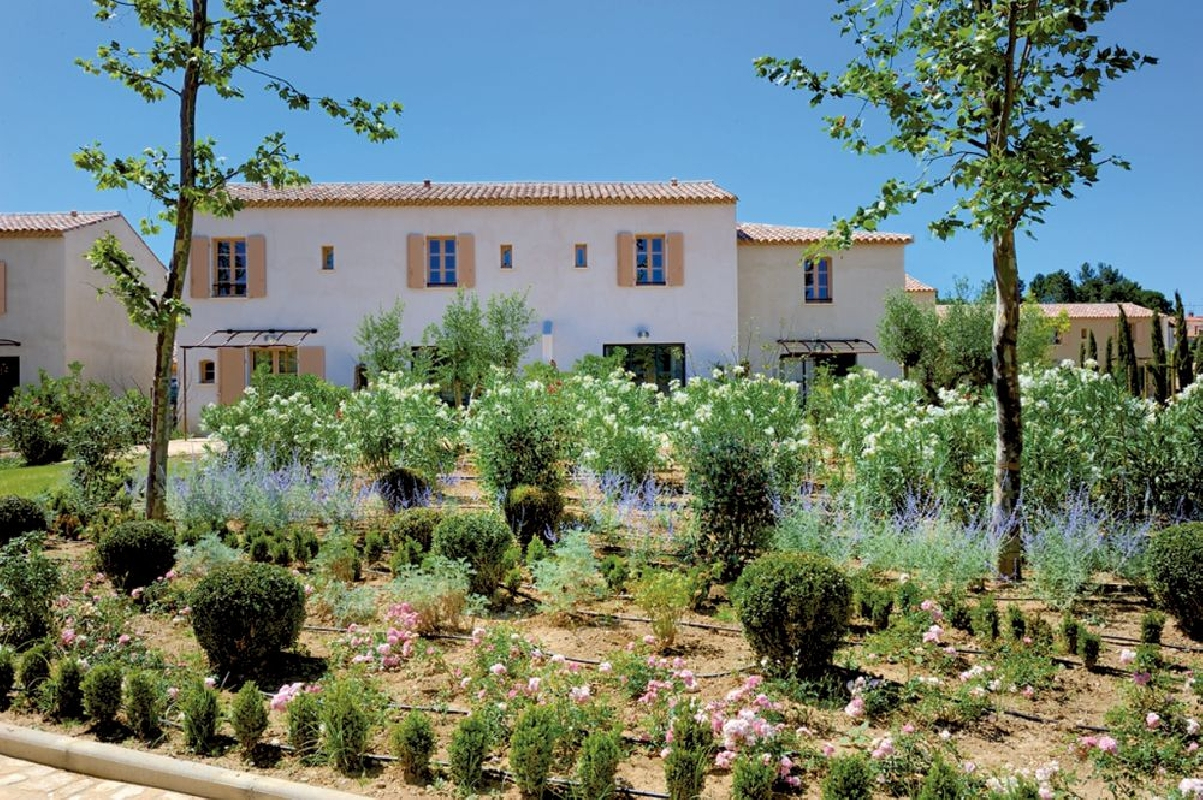 Les Jardins De Saint-Benoît **** ,france , Roussillon tout Jardins De Saint Benoit Languedoc France