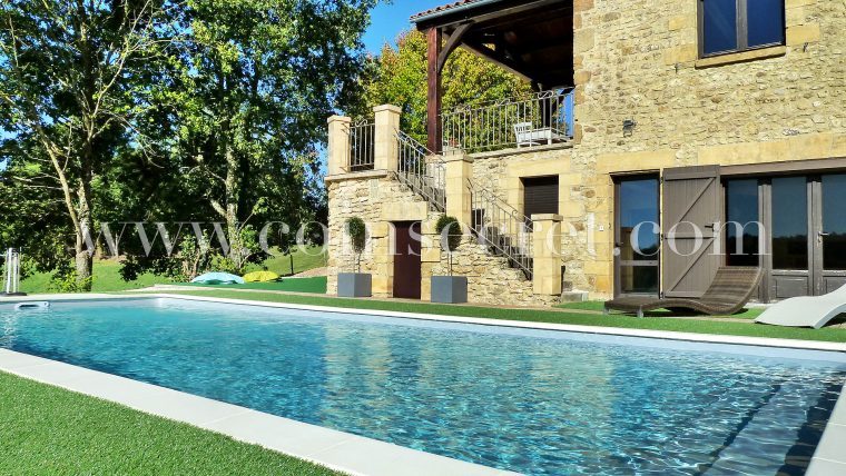 Location Maison Avec Piscine Proche Sarlat - Dordogne ... serapportantà Location Dordogne Piscine