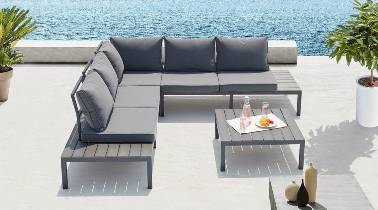 Mobilier De Jardin : Salon De Jardin, Table De Jardin, Etc. encequiconcerne Mobilier De Jardin Soldes