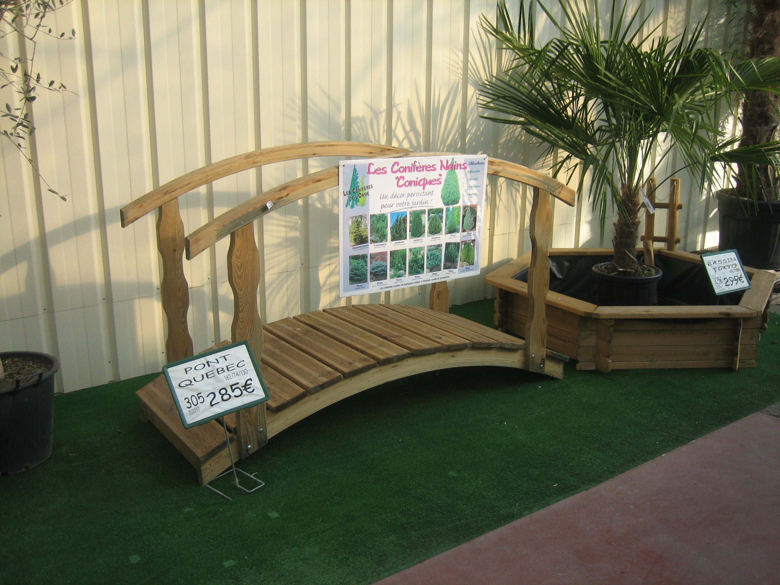 Petit Pont En Bois - Vebaflor dedans Pont En Bois Pour Jardin