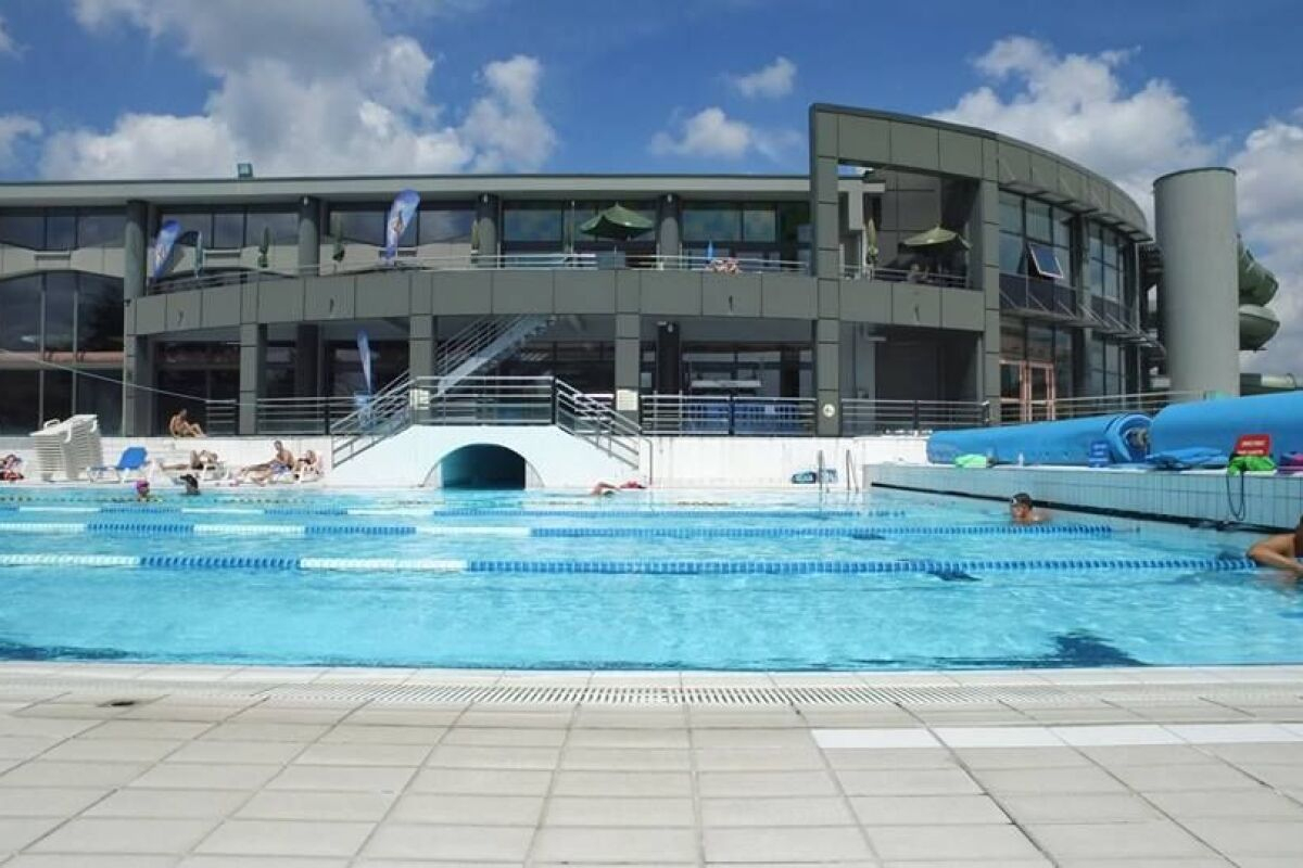 Piscine Euroceane À Mont St Aignan - Horaires, Tarifs Et ... tout Piscine Eurocéane