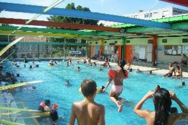 Piscine Le Clos Donzel De Mornant - Horaires, Tarifs Et ... destiné Piscine De Brignais