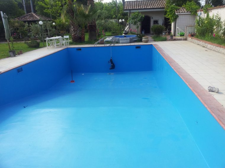 Pool Color Finitura Impermeabilizzante Per Piscine ... encequiconcerne Resine Piscine