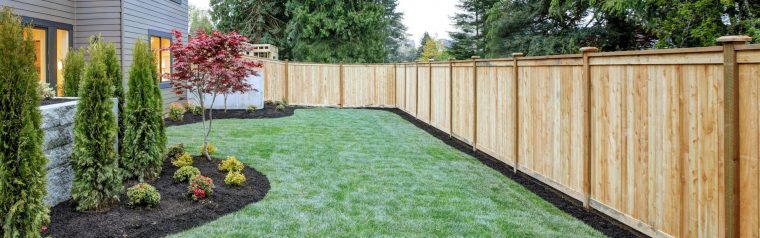 Pose De Clôture Luxembourg – Paysage Luxembourgeois ... destiné Cloture Jardin Luxembourg