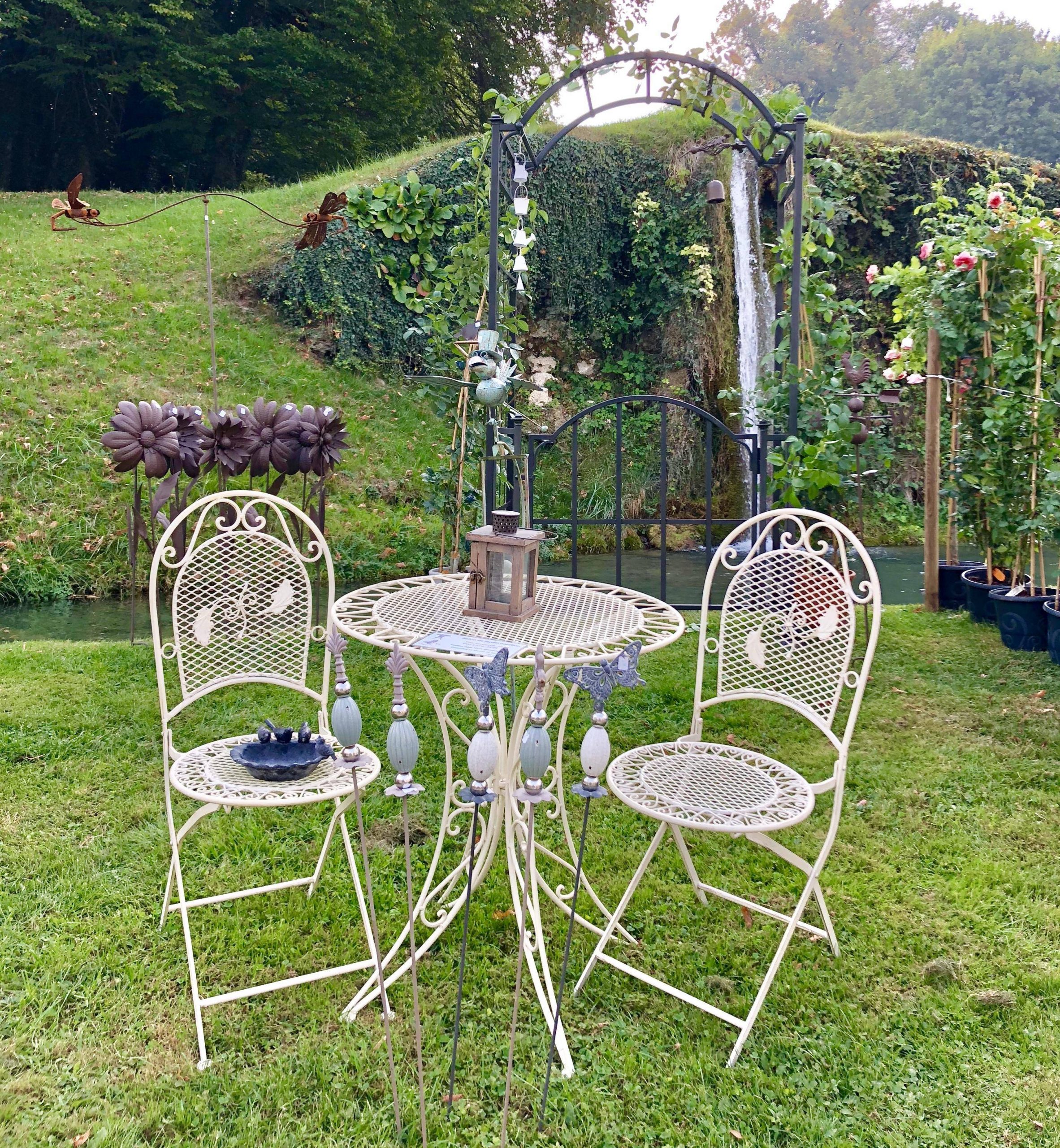 Salon De Jardin 2 Personnes Salon De Thé Bistrot 1 Table 2 Chaises Pliables  En Fer Blanc pour Salon De Jardin Romantique