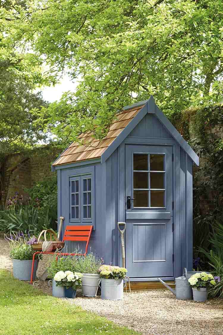 Small Garden Summerhouse | Petit Abri De Jardin Gris Pour Y ... à Cabane A Outil De Jardin
