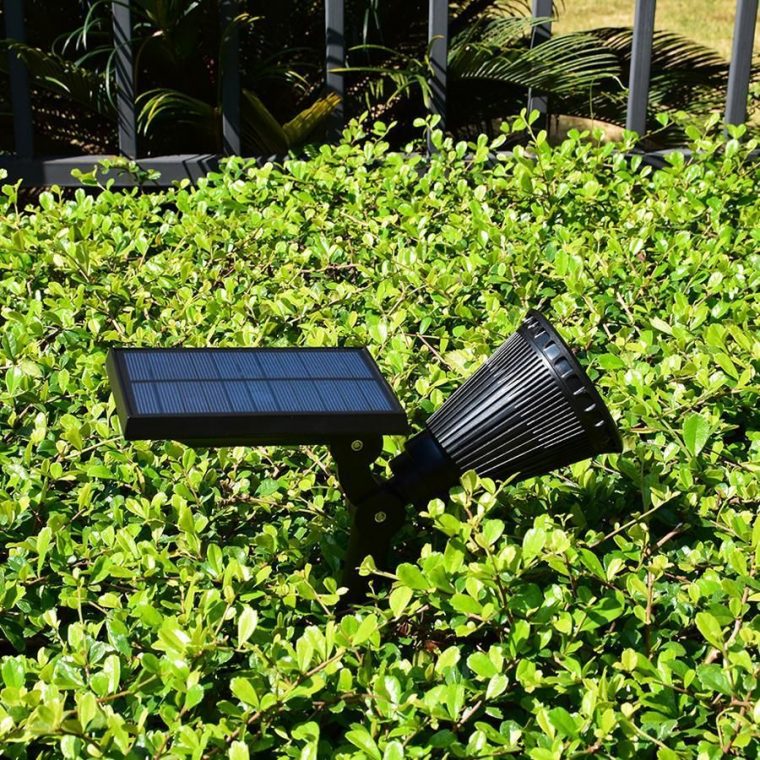 Spot Solaire Led Couleur Changeante Rgb Pour Jardin ... concernant Lampe Solaire Jardin Couleur Changeante