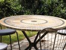 Table De Jardin Mosaique Ronde En Pierre + 4 Chaises tout Salon Jardin Mosaique