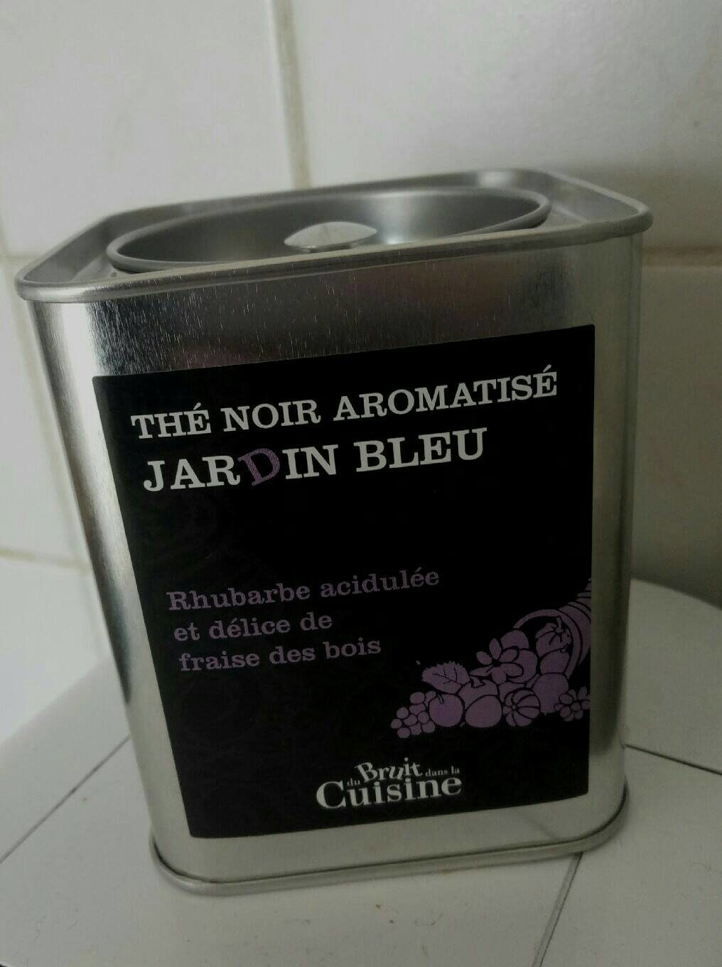 Thé Noir Aromatisé Jardin Bleu - Du Bruit Dans La Cuisine dedans Thé Jardin Bleu
