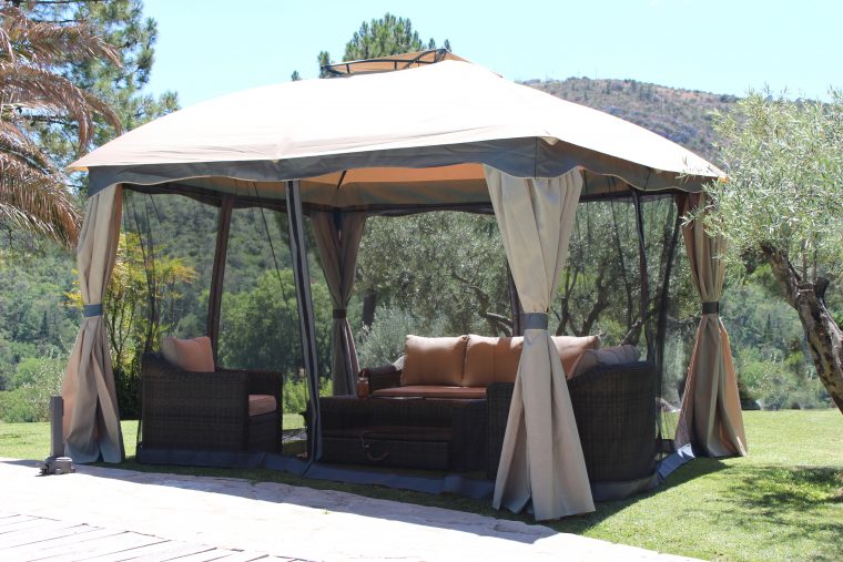 Tonnelle Autoportante En Acier 3*3.65*2.75M Couleurs Du Monde Victoria,  10.95 M² tout Tonnelle De Jardin Leroy Merlin