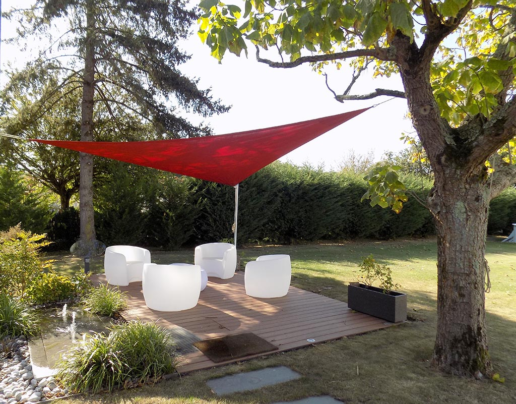 Voiles D'ombrage Made In France | Particuliers Et Professionnels destiné Toile Tendu Jardin