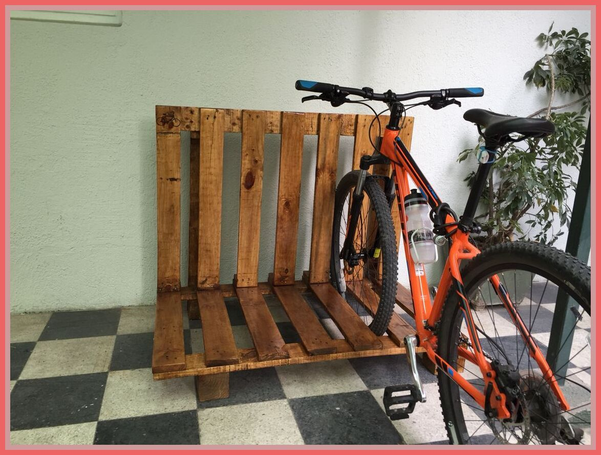 77 Reference Of Bike Rack Wooden Pallet In 2020 | Pallet ... tout Range Velo Palette
