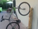 Bicycle Stand | Fahrrad Aufbewahrung, Diy Paletten ... tout Range Velo Palette