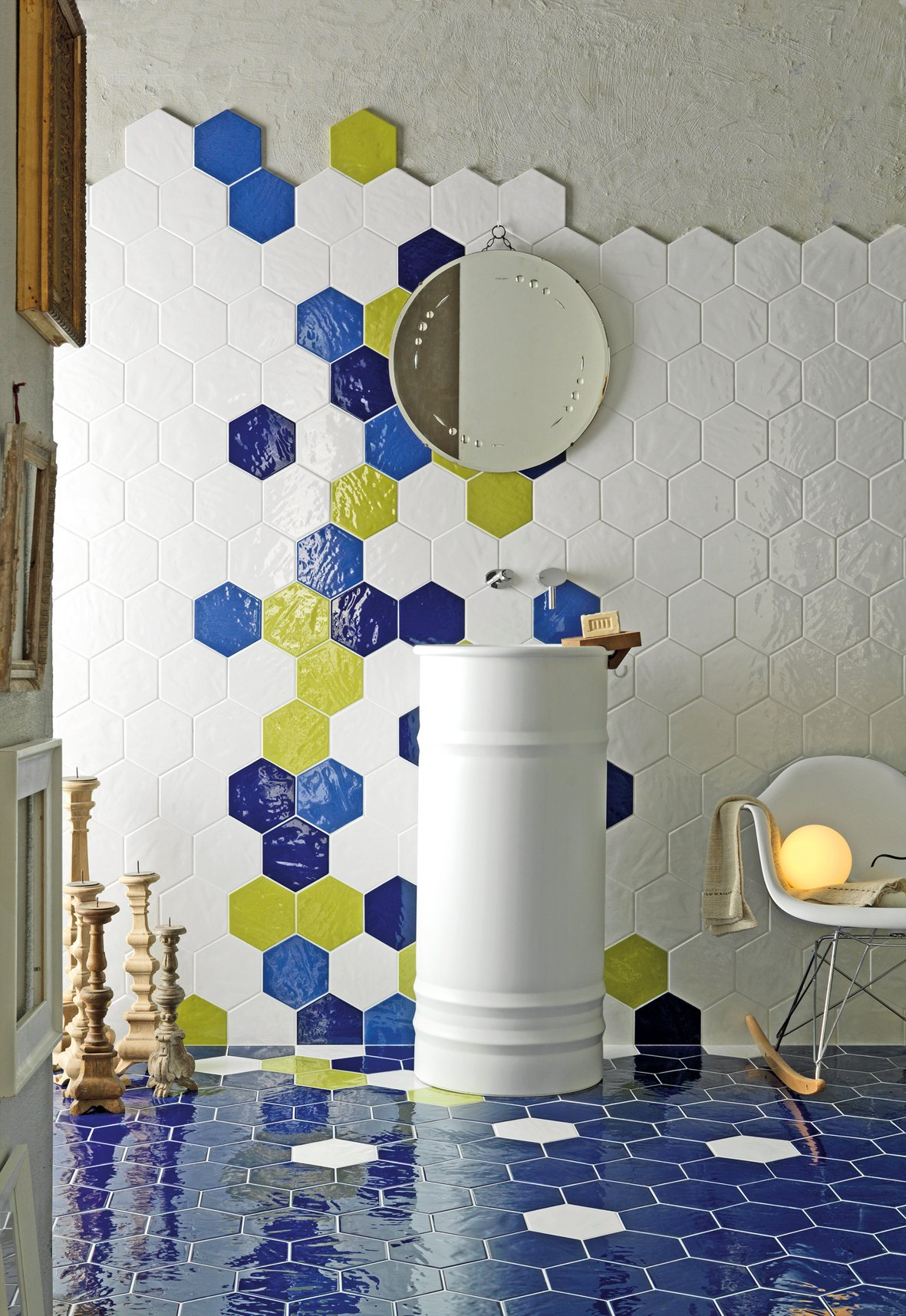 Carrelage Hexagonal, Les Plus Belles Inspirations Pour Le ... pour Carrelage Hexagonal Bleu