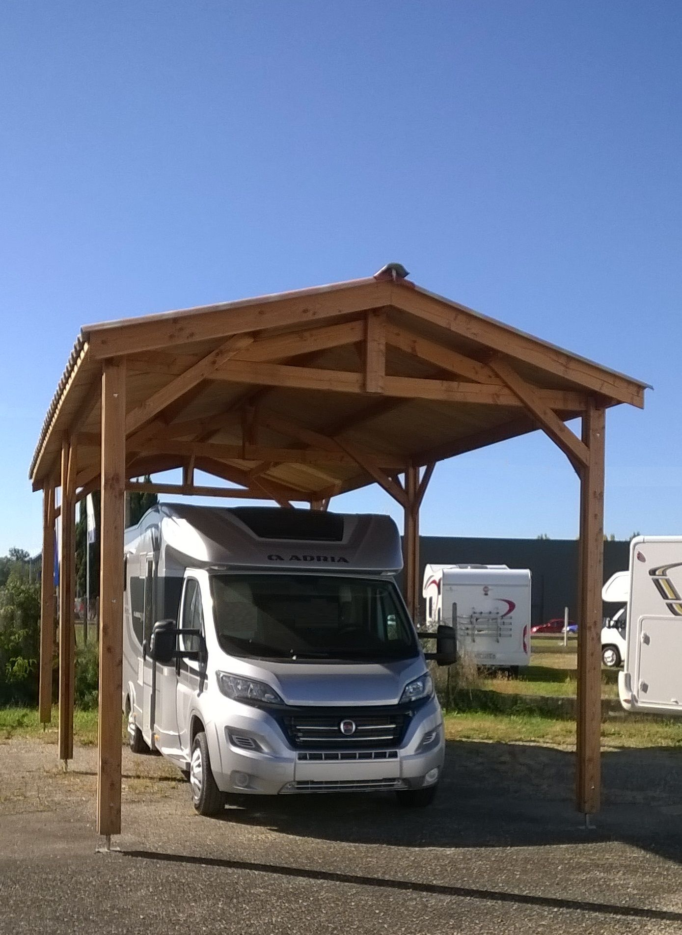 Épinglé Sur Abris Camping Car Et Garage tout Plan Pour Construire Un Abri Pour Camping Car