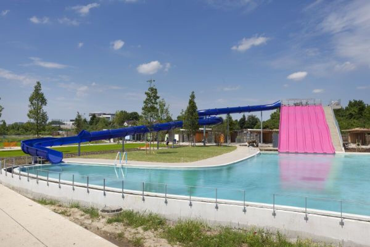 Piscine Écologique Des Murs À Pêches À Montreuil - Horaires ... intérieur Montreuil Piscine