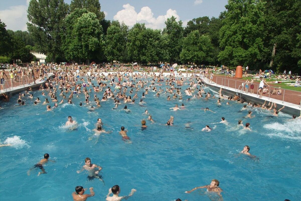 Piscine Rheinstrandbad Rappenwört À Karlsruhe - Horaires ... dedans Piscine Karlsruhe