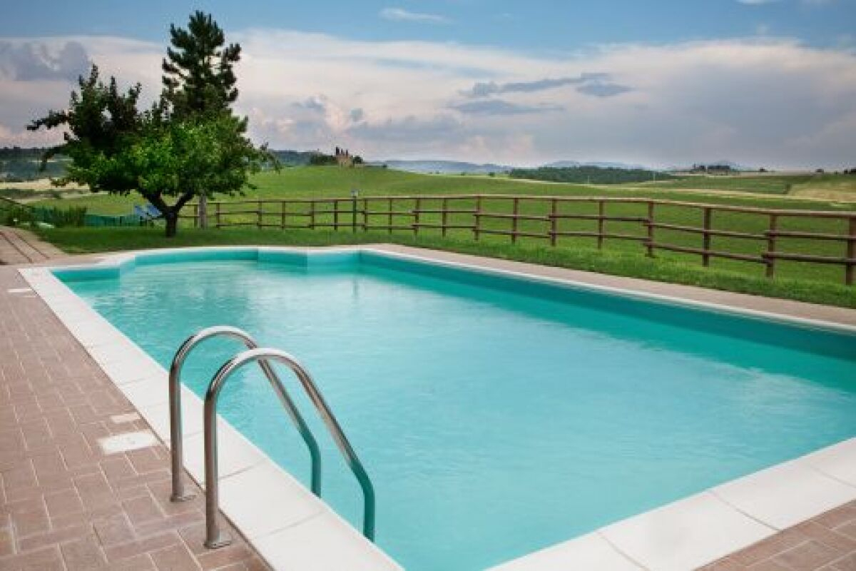 Prix D'une Piscine Tout Compris - Guide-Piscine.fr avec Prix D Une Piscine Enterrée Tout Compris