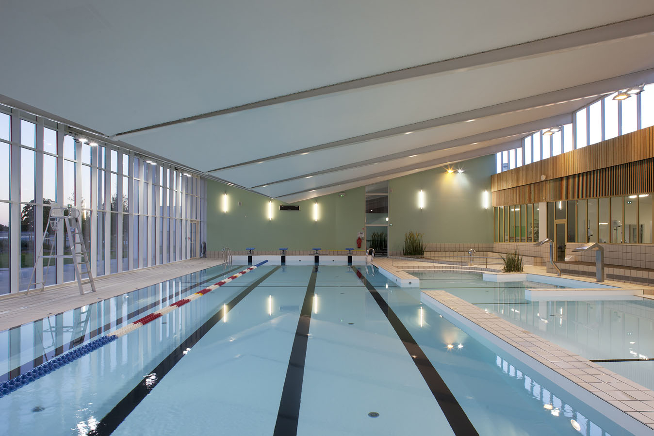 Aquoisia - Espace Remise En Forme intérieur Piscine Guise