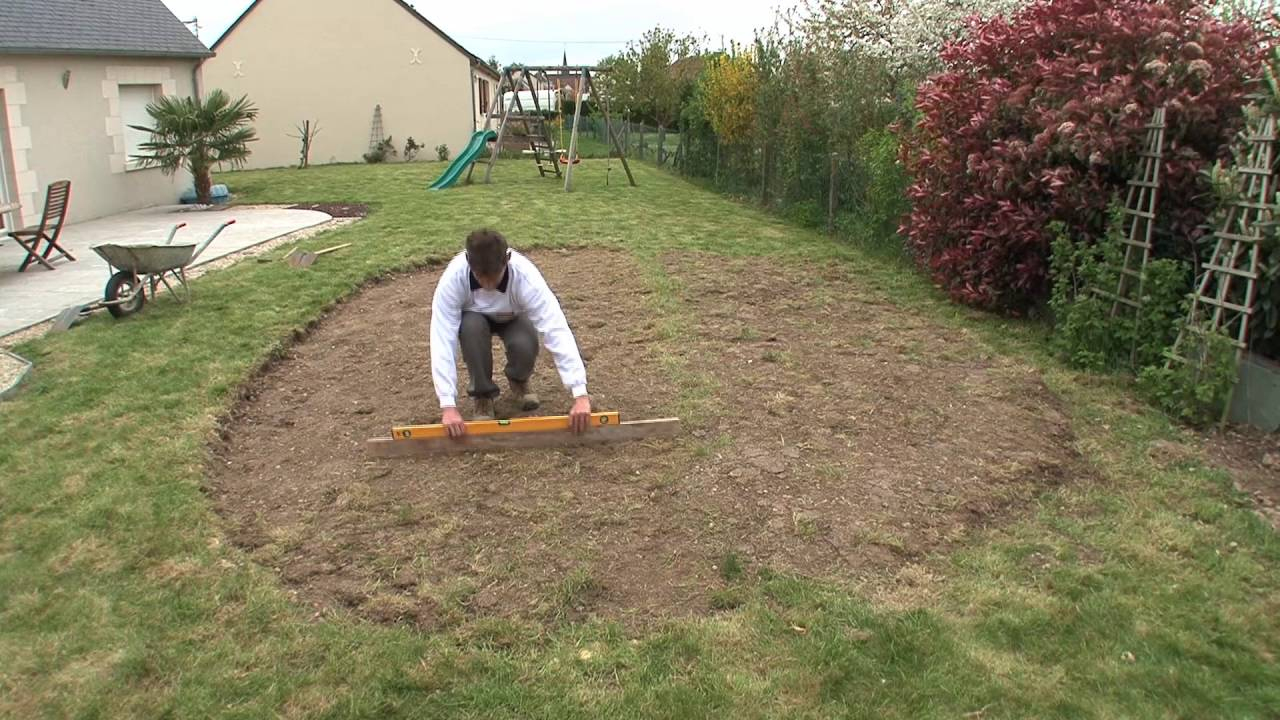 Comment Installer Une Piscine Hors Sol - Préparation Du Sol (Étape 1/6) avec Installer Une Piscine Hors Sol