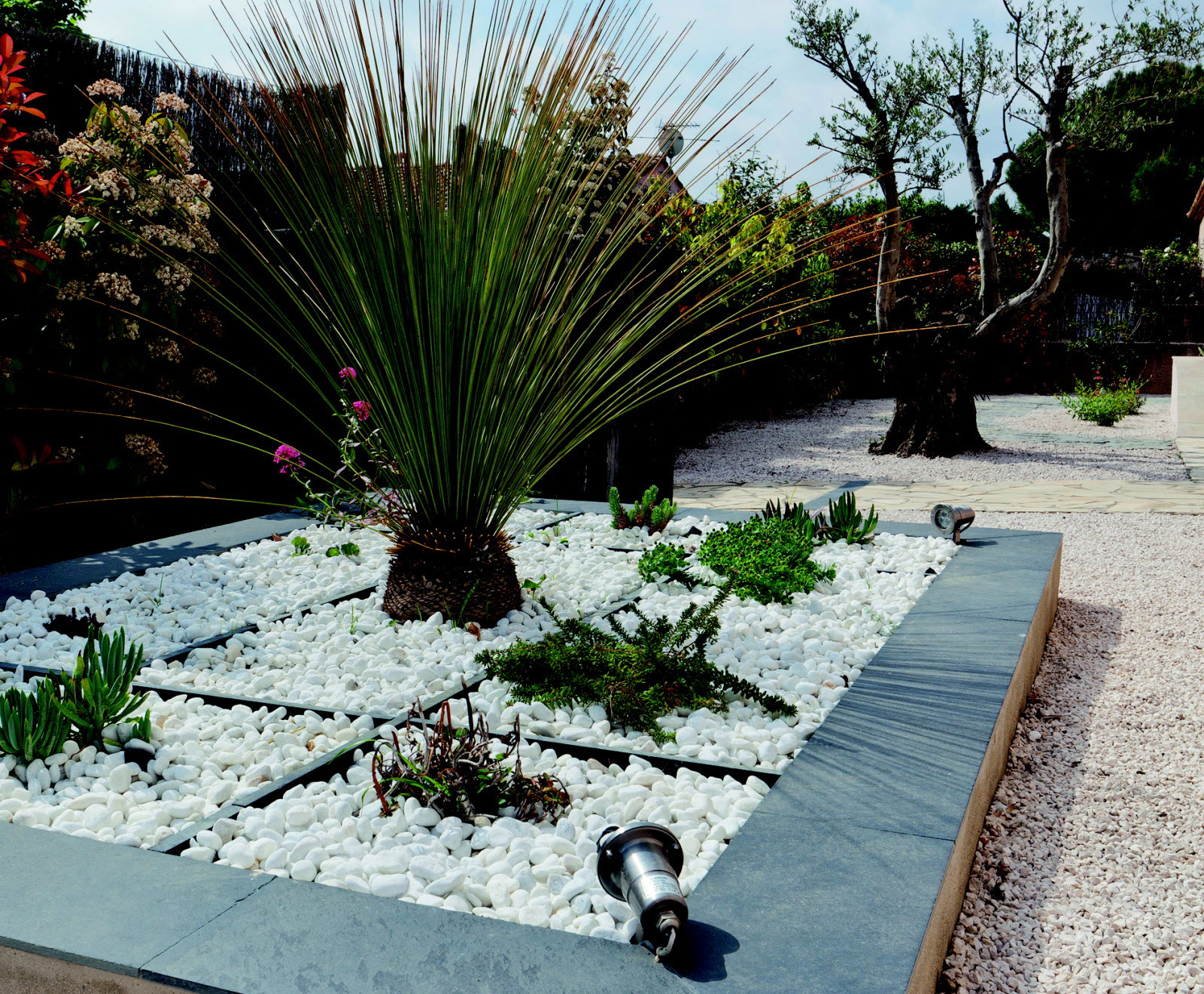 Déco/Tendances. Matériaux D'Aménagement Extérieur : La ... encequiconcerne Materiaux Decoration Jardin Var