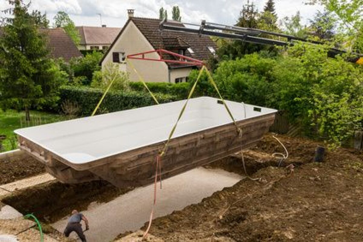 La Pose D'Une Coque De Piscine : Les Différentes Étapes ... serapportantà Pose Piscine Coque