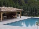 Le Pool House De Piscine : Un Espace De Rangement Dédié À La ... dedans Fabriquer Un Pool House