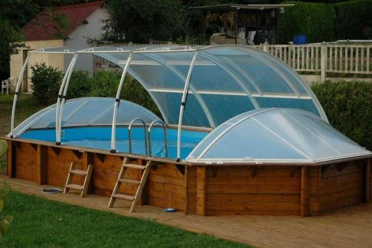 Le Prix D'Un Abri De Piscine Hors-Sol : Tarifs Et Coûts ... intérieur Abri De Piscine Hors Sol