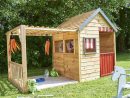 Une Cabane En Bois Pour Enfant À Prix Doux - Joli Place ... intérieur Construire Cabane Enfant Bois Dessous Patio