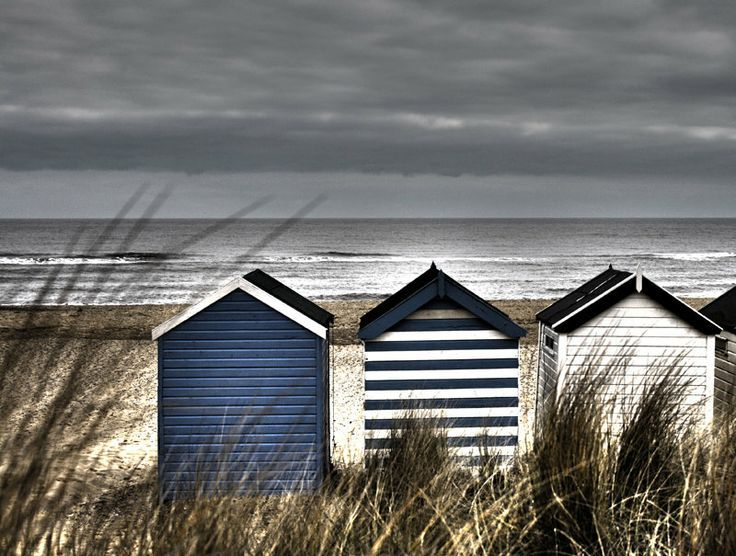 45 Best Cabanas Or Beach Huts Images On Pinterest | Beach ... avec Cabine De Plage Occasion