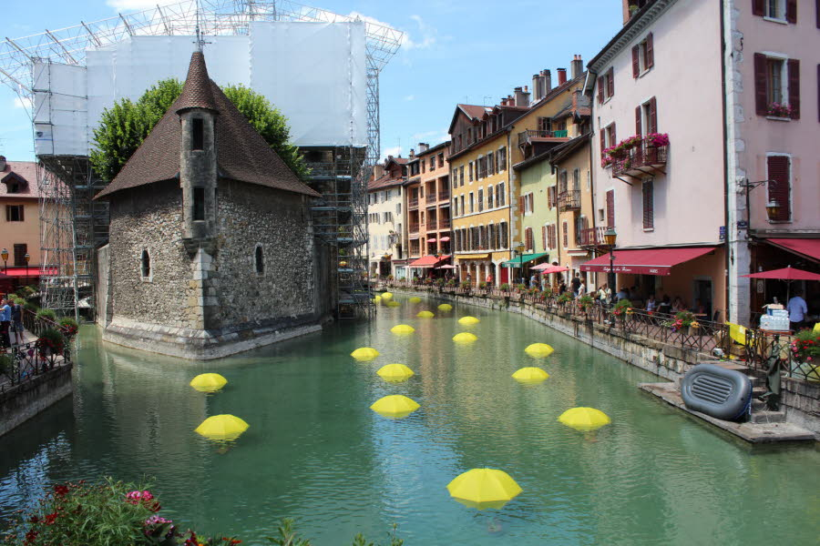 Haute-Savoie | Annecy Devient La 29E Ville De France avec Piscine Container Haut De France