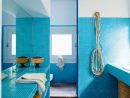 Le Bleu Turquoise : Lumineux Et Paradisiaque - Floriane ... dedans Accessoire Salle De Bain Bleu Turquoise